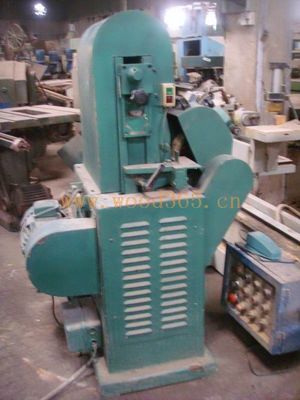 圓棒砂光機-南康衛(wèi)民木工機械設(shè)備